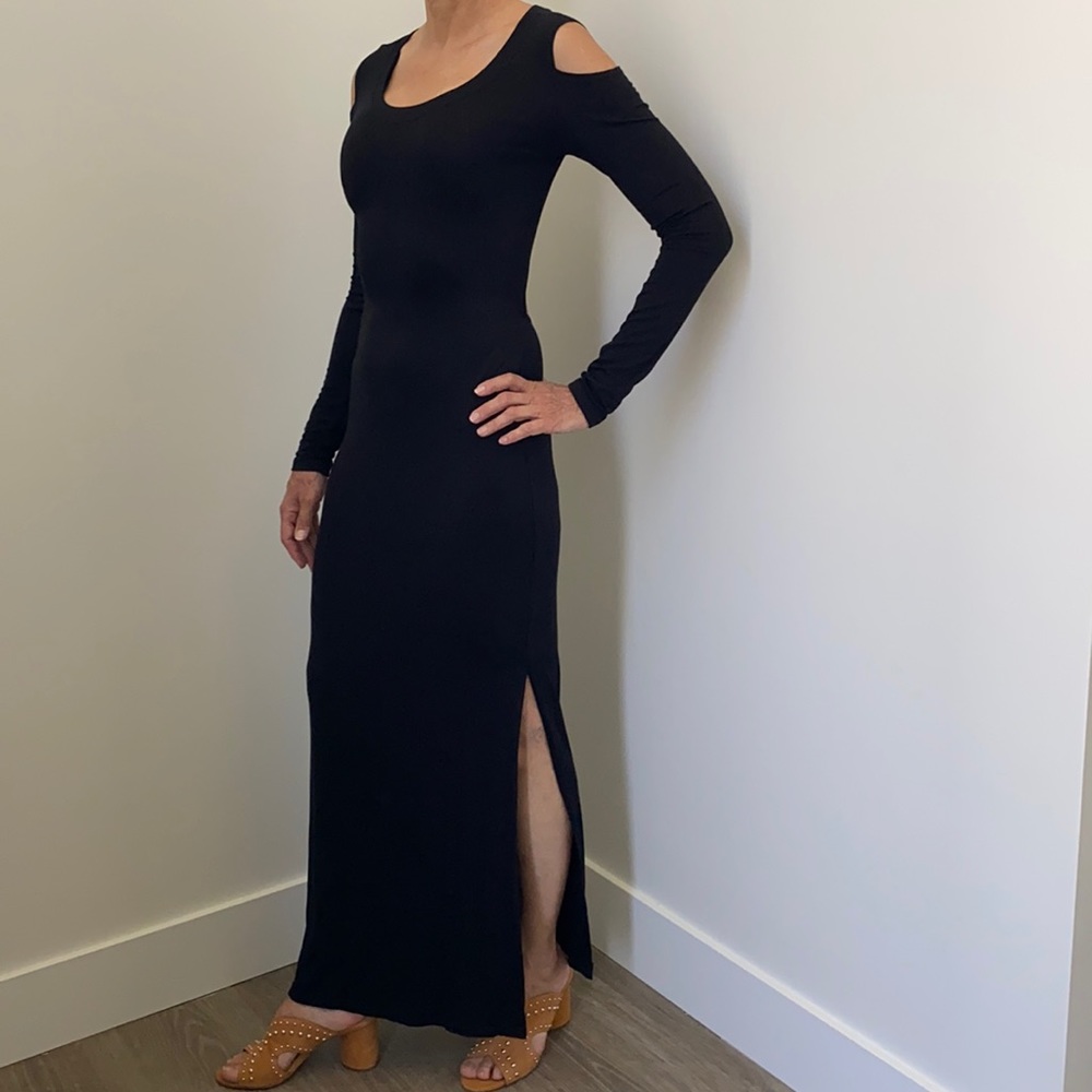 Black long sleeve dress size small brand Wenjie